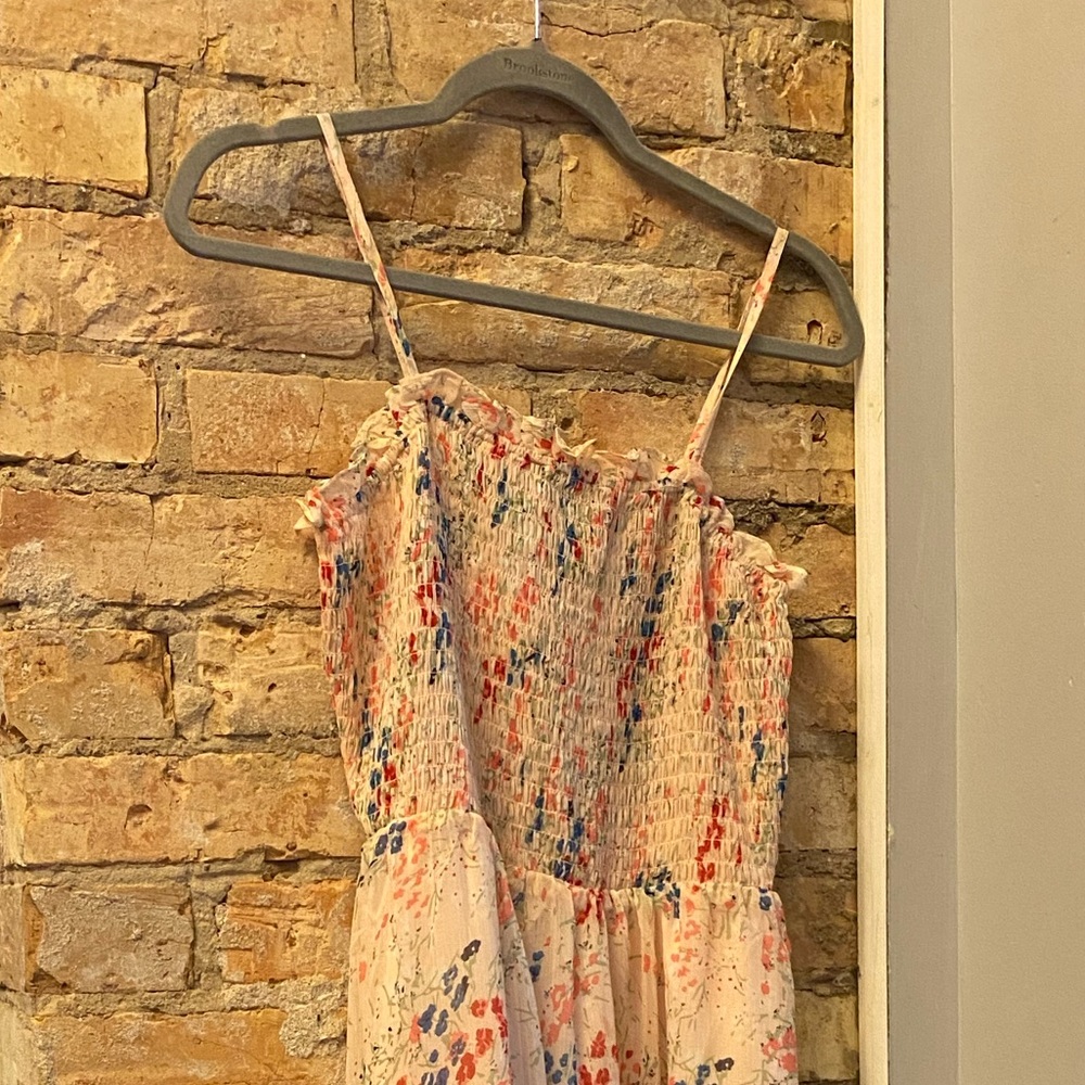NWOT Forever 21 Smocked Floral Dress Size L